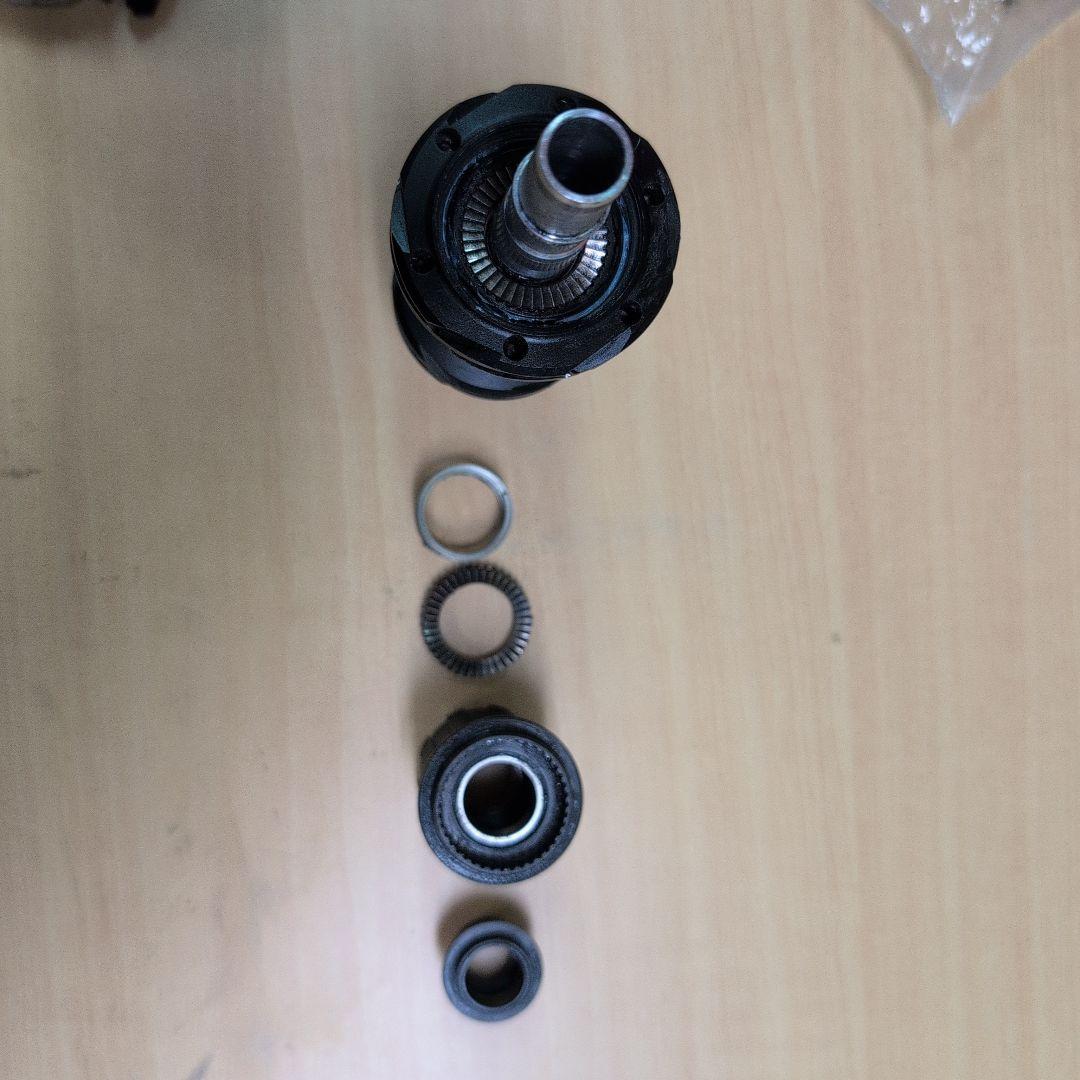 MAVIC ハブ スプロケット用スペーサー付き