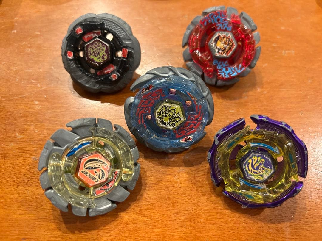 メタルファイトベイブレード 25個＋‪α まとめ売り