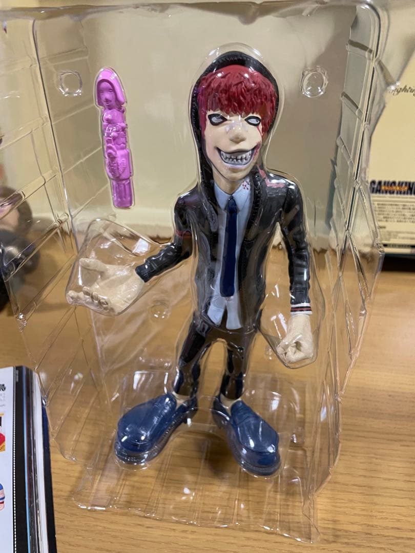 gram限定 ギャングキング　ゾンビくん　ピンク　ソフビ　クローズ