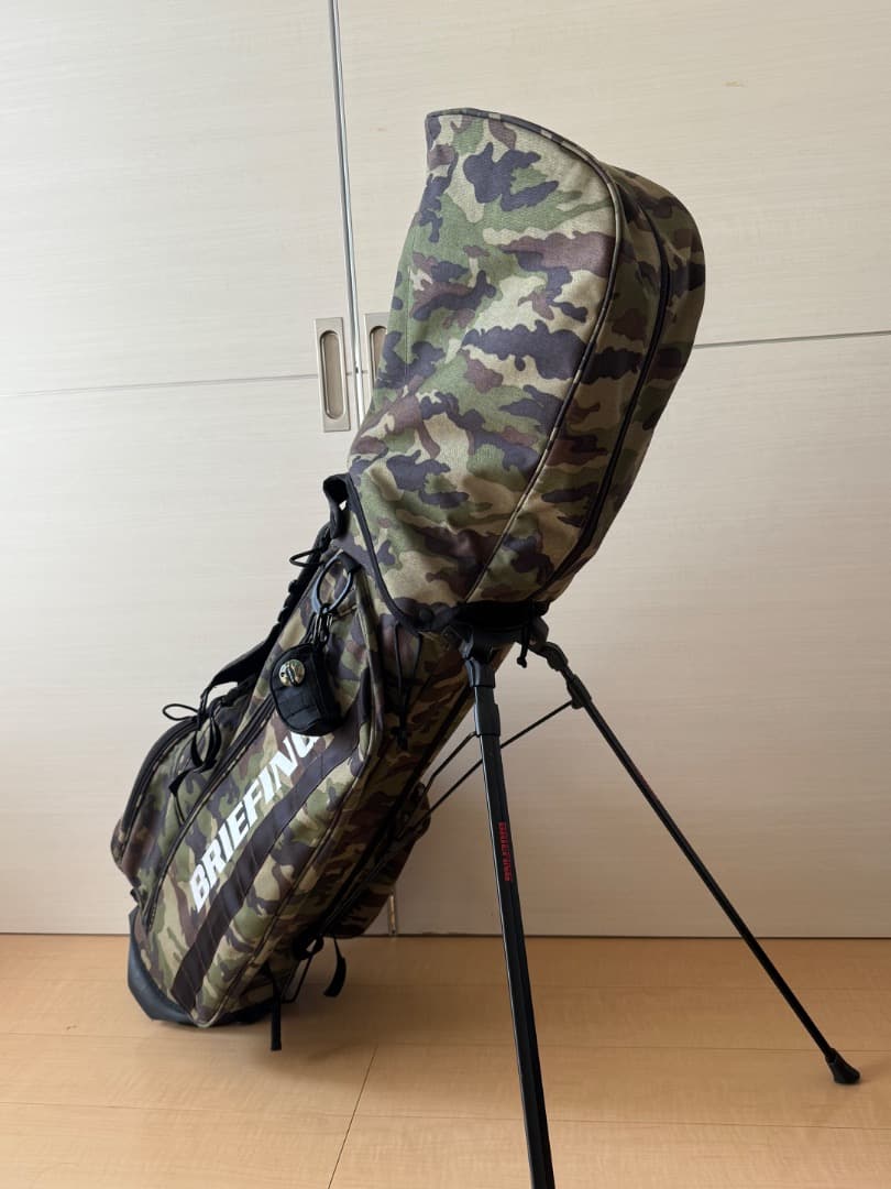 BRIEFING　キャディバッグ