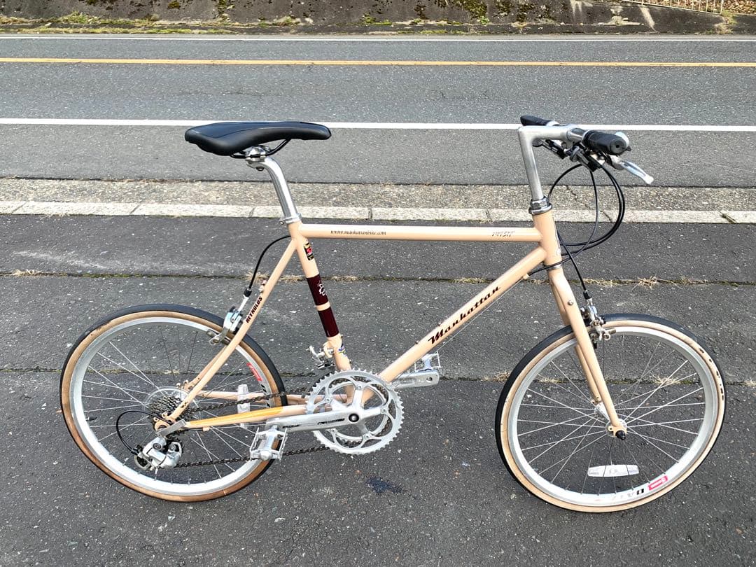 即乘 送料無料Manhattanbikeミニベロ小径車クロスバイク8速20インチ