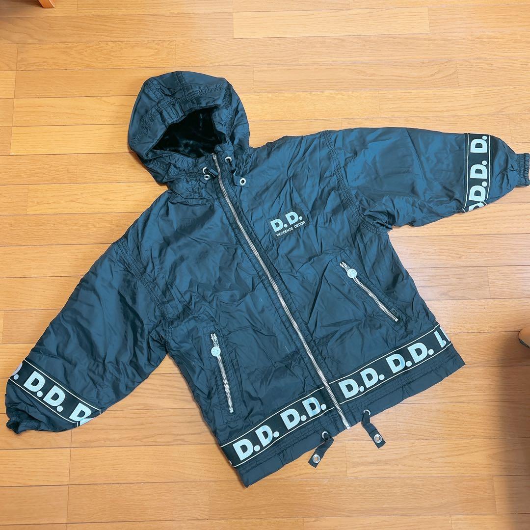 デサント　スキーウェア　黒×白　ブラック×ホワイト　レディース　スノーボード