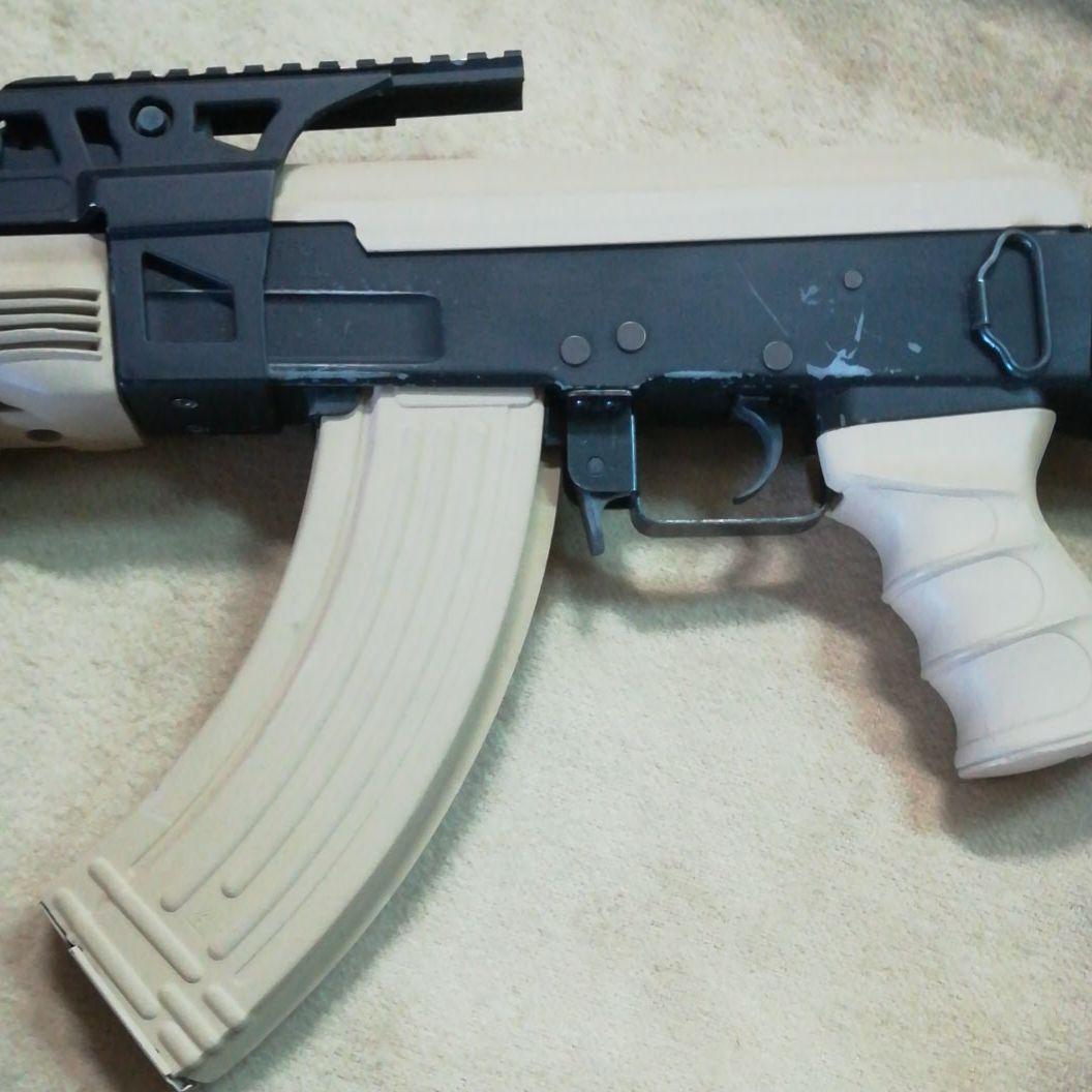 東京マルイベースAK 47電動ガン