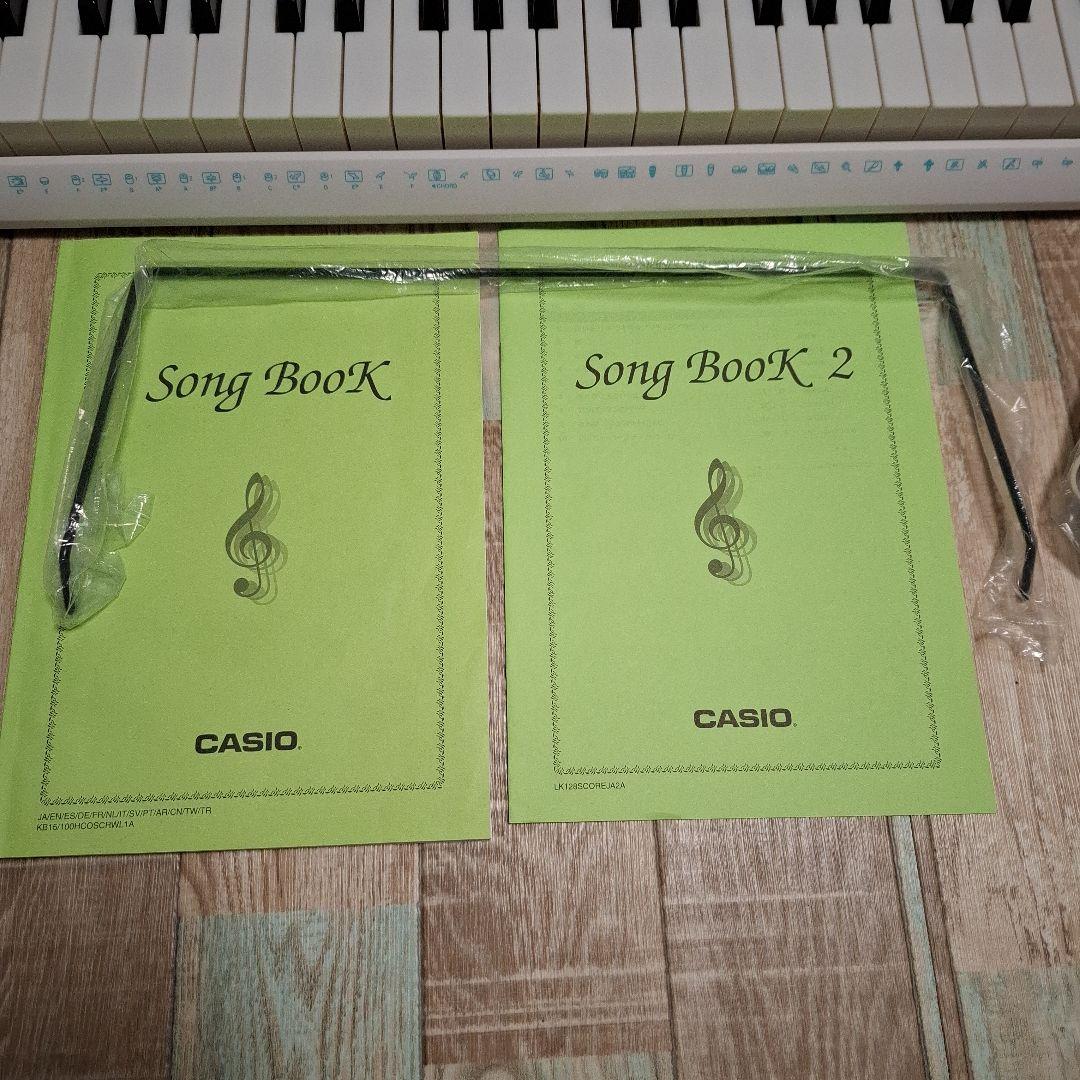 【美品】CASIOカシオ 光ナビゲーションキーボード LK-128 61鍵