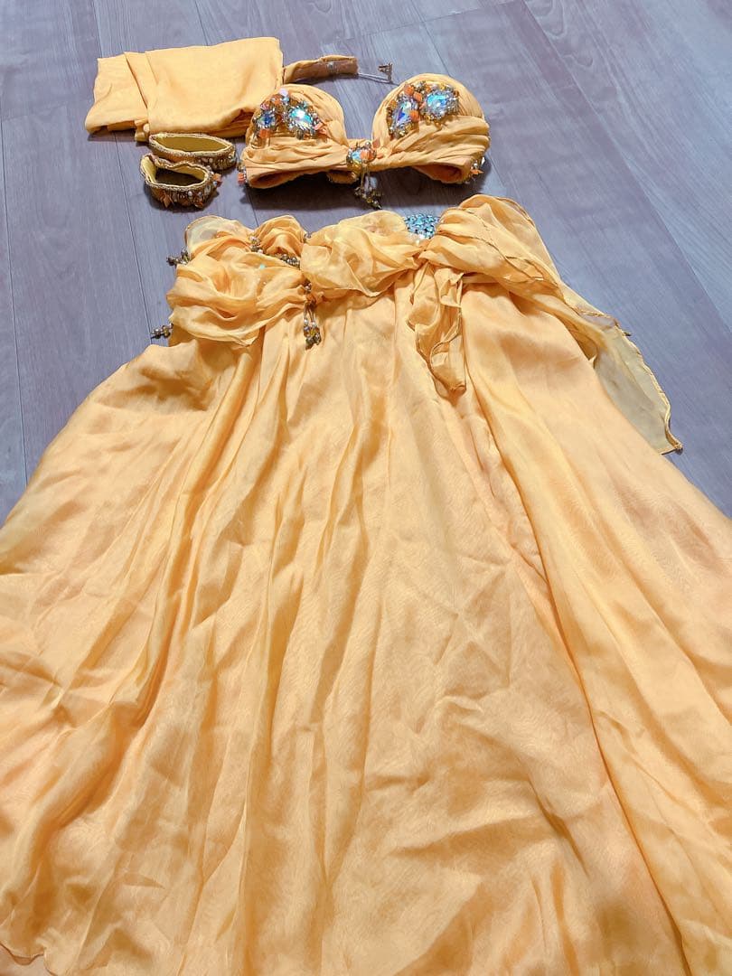 イマンザキ　Eman zaki ベリーダンス衣装　イエローオレンジ