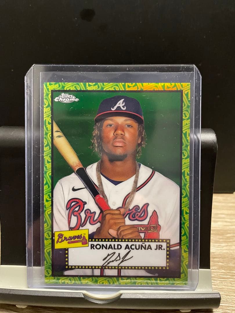 2021 topps chrome アクーニャjr 99枚限定