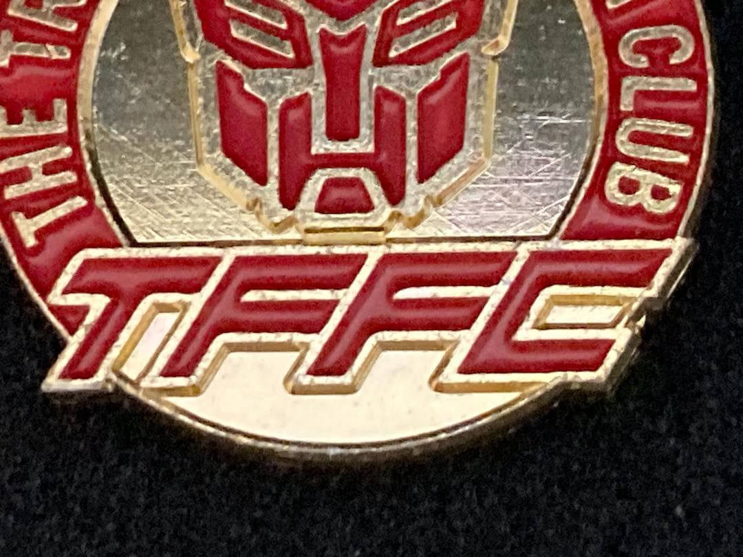 【コンパクト送料無料・匿名配送】トランスフォーマー G1　バッチ　T.Fバッチ