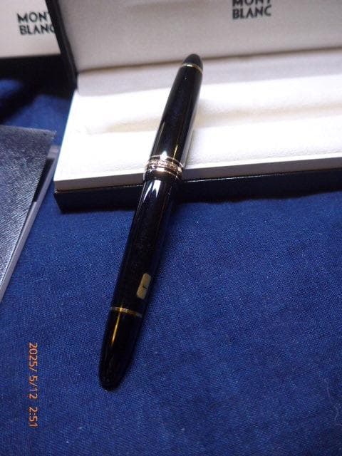 新品未使用のマイスターシュテュック#146 万年筆（F）14K 保証書、ケース付