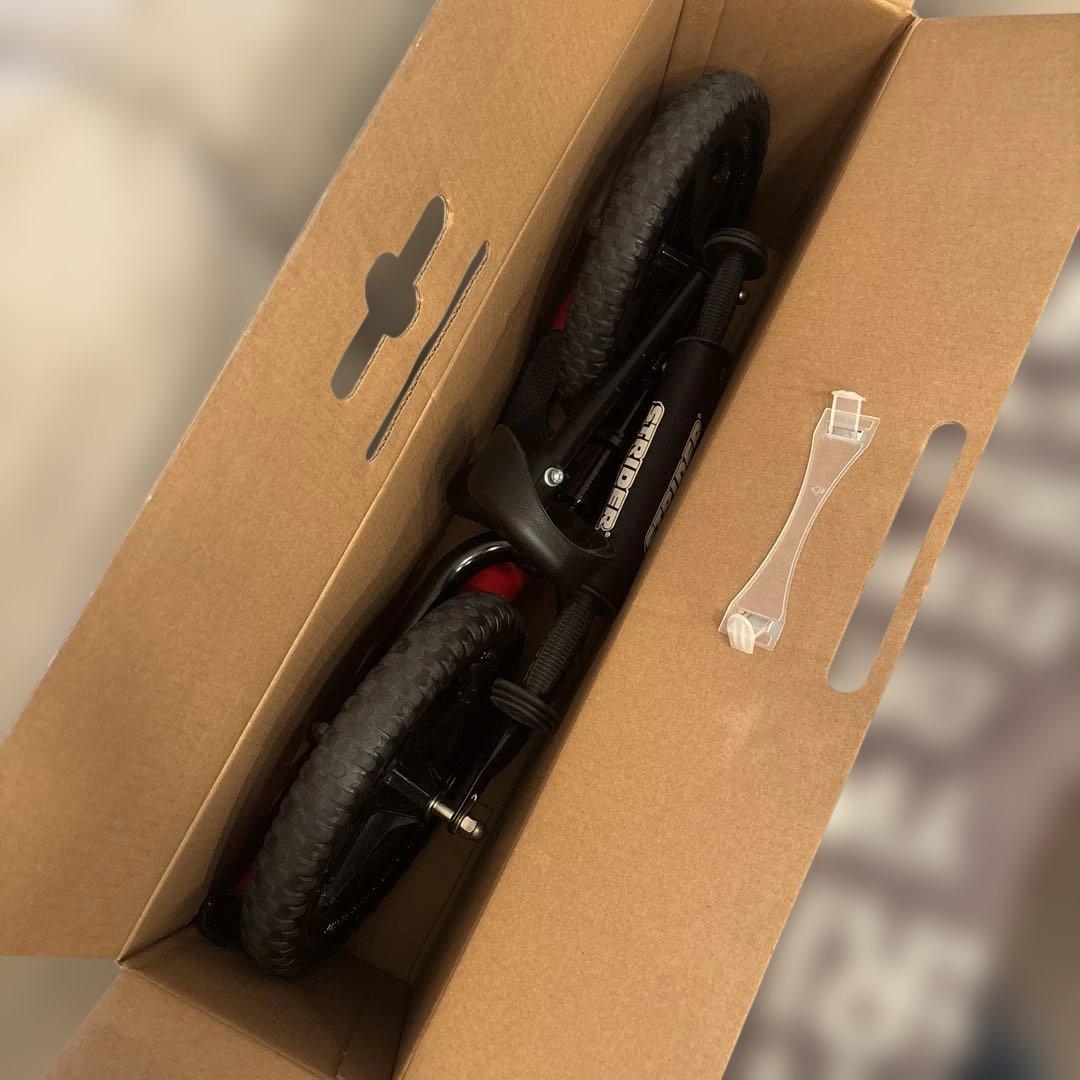 値下げ中【中古・美品】STRIDER 赤 12インチ