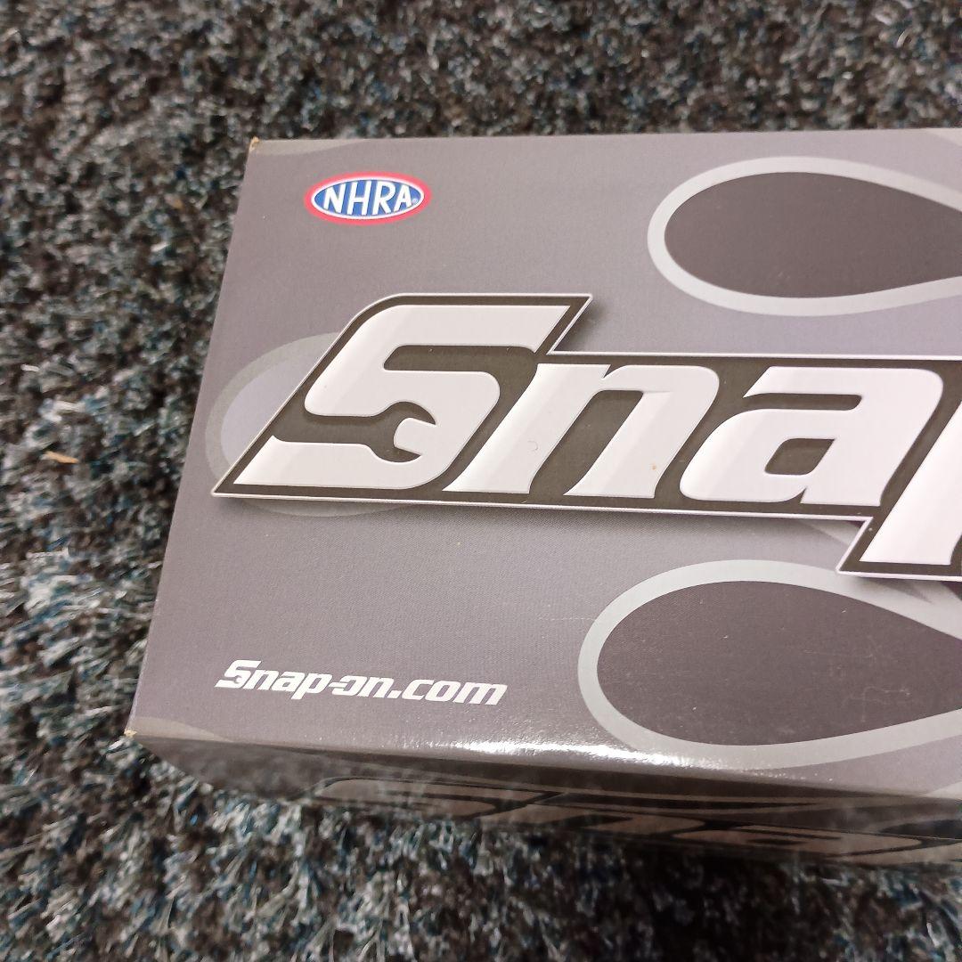 スナップオン　Snap-on ドラッグカー 1/24スケール　オートワールド
