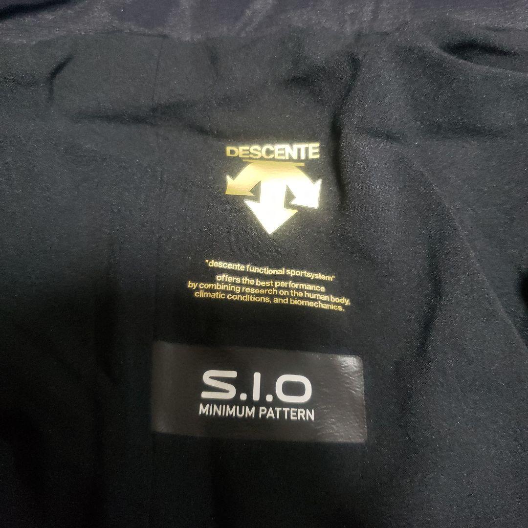 TEAM DESCENTE フード付きジャケット ブラック