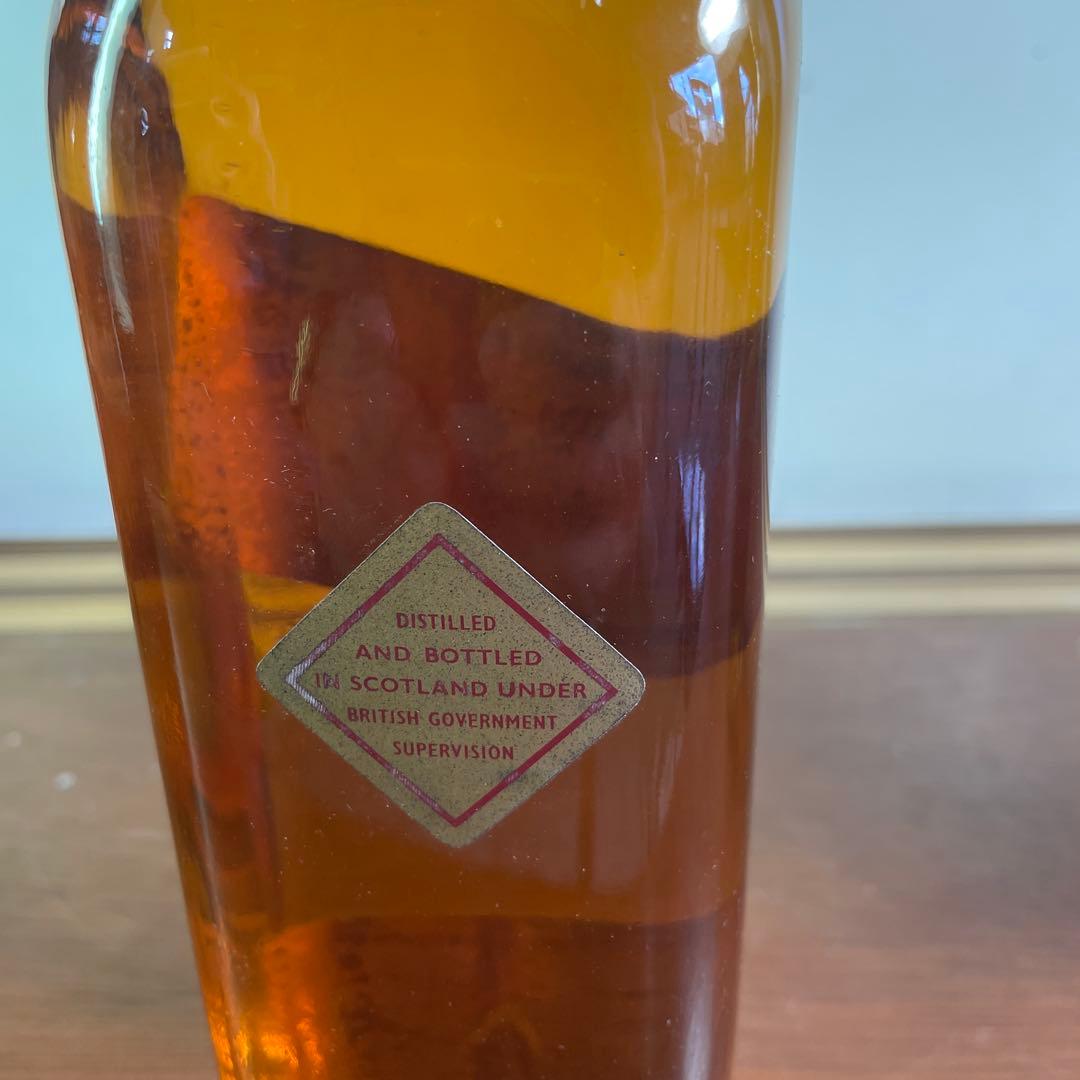 ジョニーウォーカー　黒ラベル　赤ラベル　ウイスキー特級　未開封　70年代　古酒