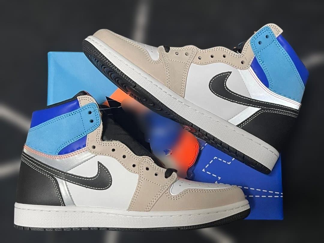 Nike Air Jordan 1 ベージュ/ブラック