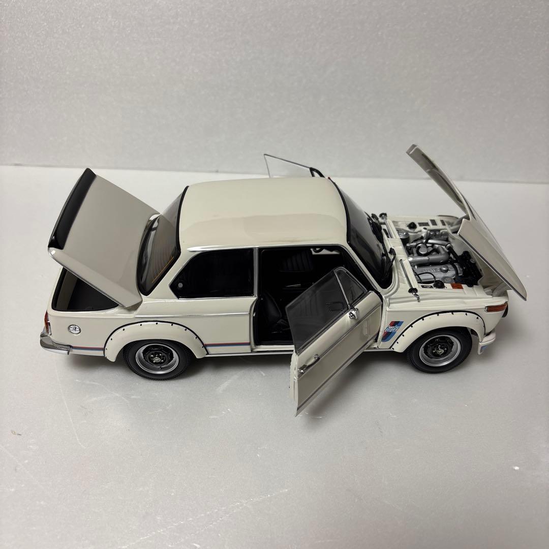ミニカー  2002 TURBO (KYOSHO)