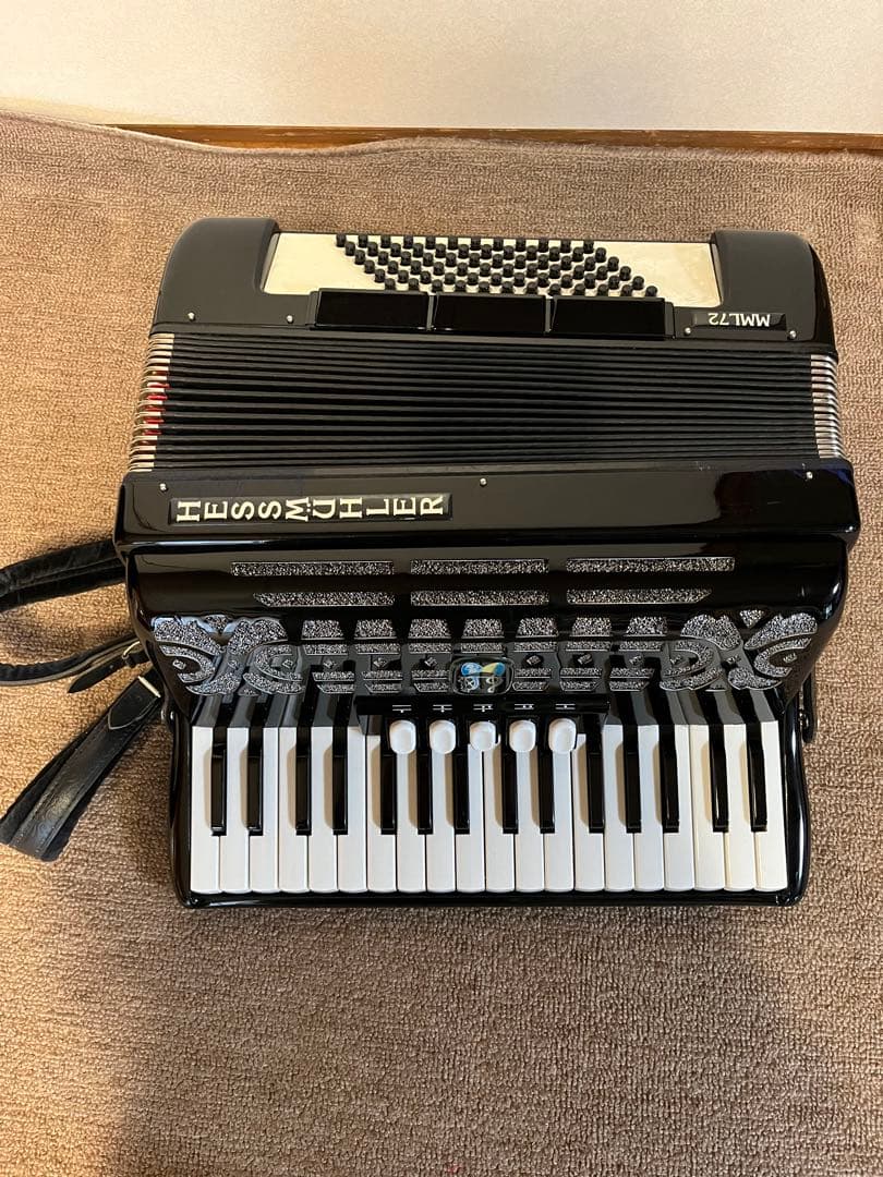 ヘスミューラーHESSMÜHLER MML72 ミュゼットアコーディオン34鍵