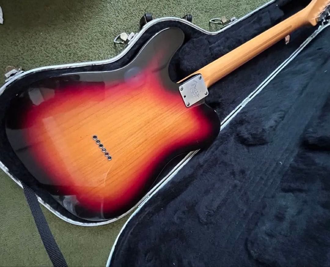 fender USA サンバースト ハードケース付き テレキャスター