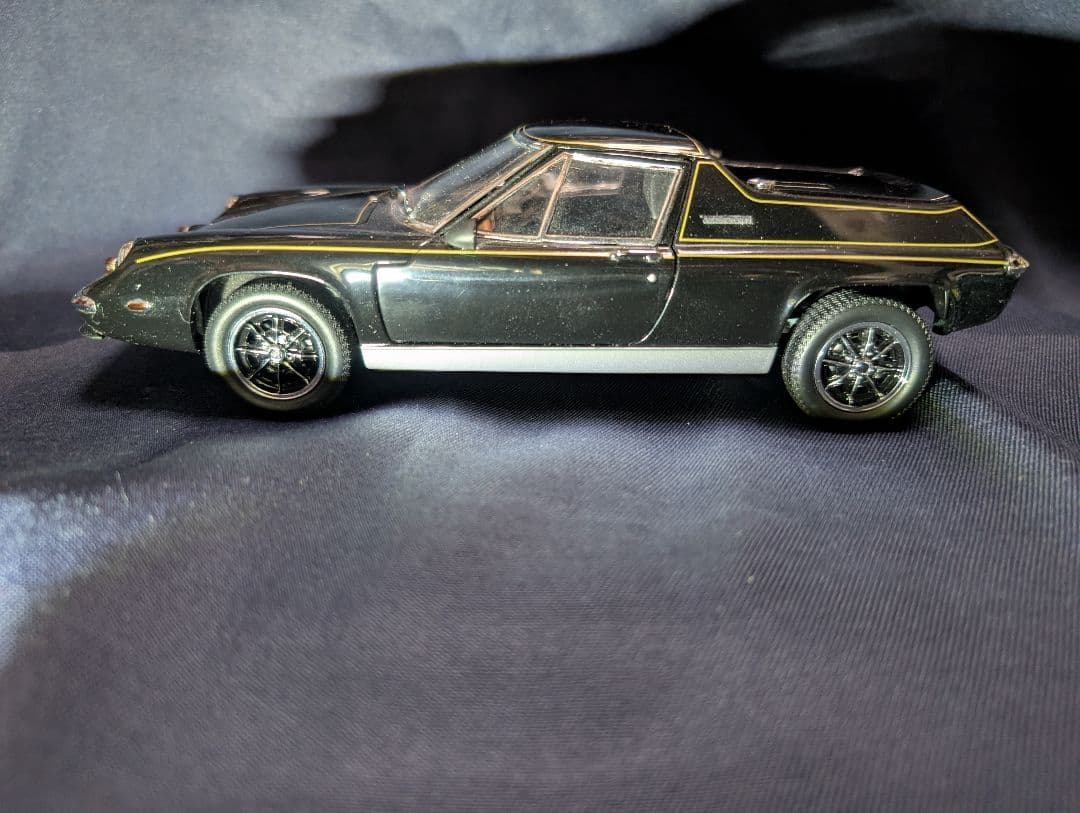 京商　1/18ミニカー　ロータスヨーロッパスペシャル