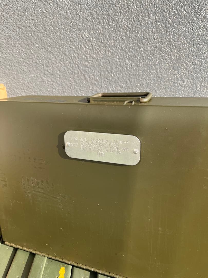 米軍放出品デッド 90’s激レア真鍮製 ランドリーピン フールセット ケース付き