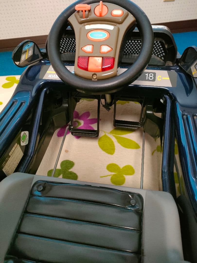 TOYOTA ランドクルーザー 乗用玩具 ネイビー