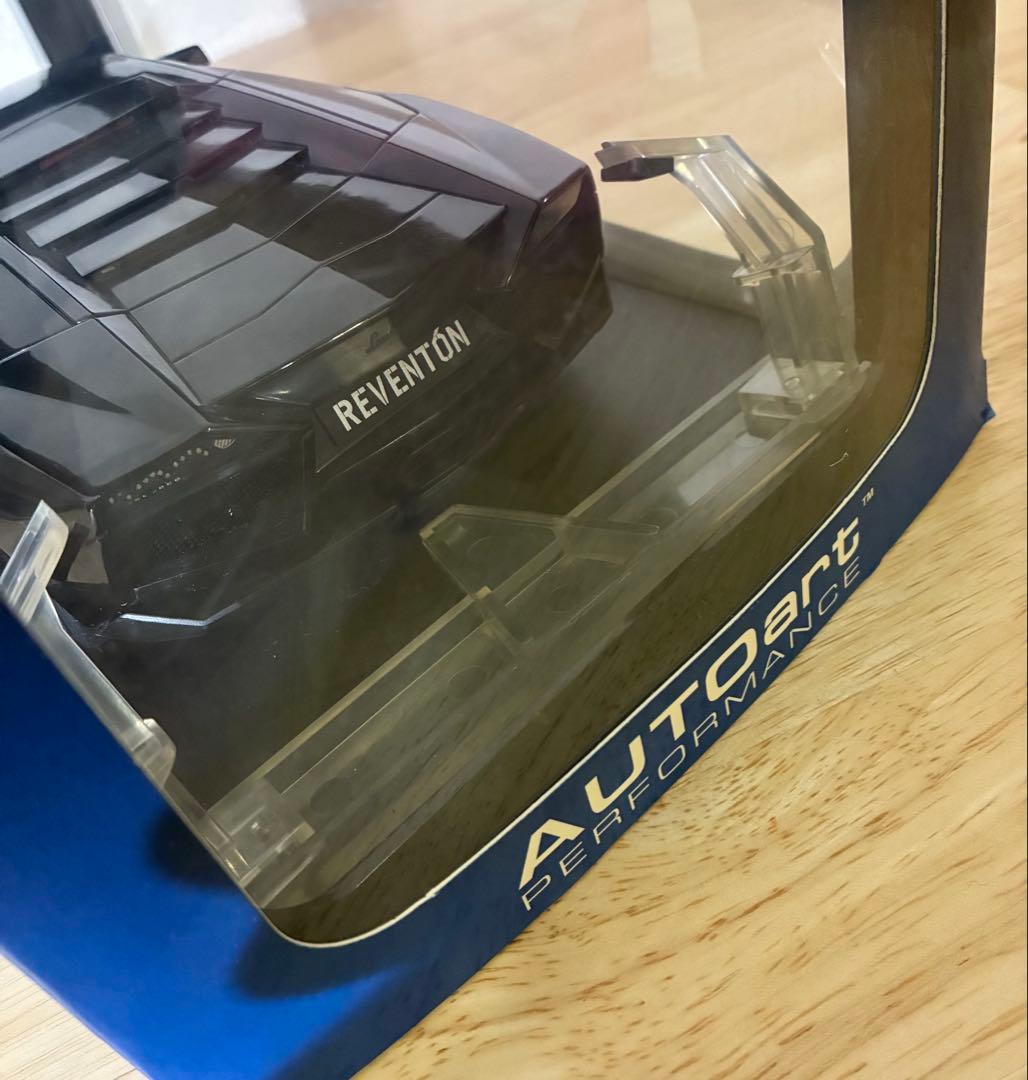 AUTOart 1/18 ランボルギーニ レヴェントン ブラック オートアート