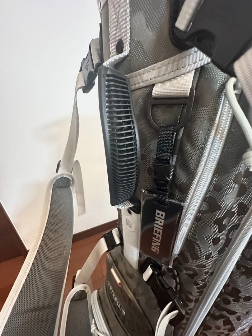 BRIEFING レオパードパターン ゴルフバッグ　ヘッドカバー3点有（未使用）