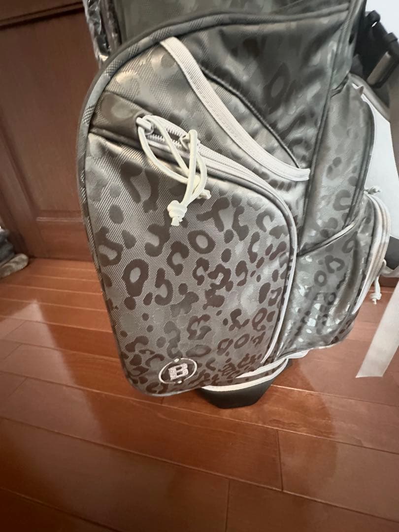 BRIEFING レオパードパターン ゴルフバッグ　ヘッドカバー3点有（未使用）