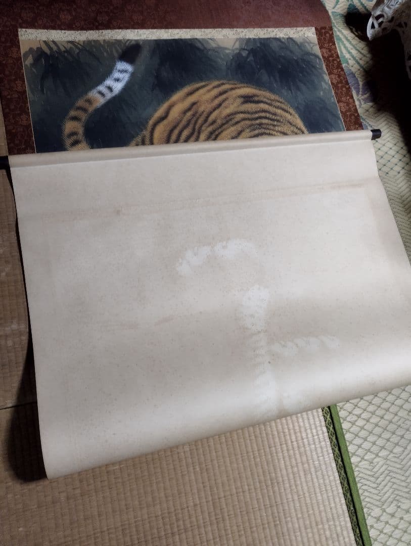 虎の掛け軸 龍山