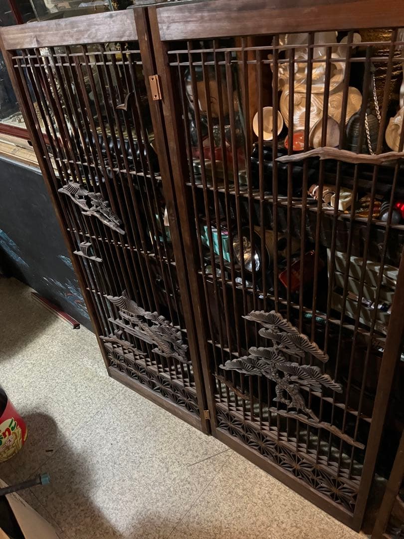 木製の彫刻障子、珍品障子、美しい障子、松の木や船、和室、衝立、風炉先 山水障子