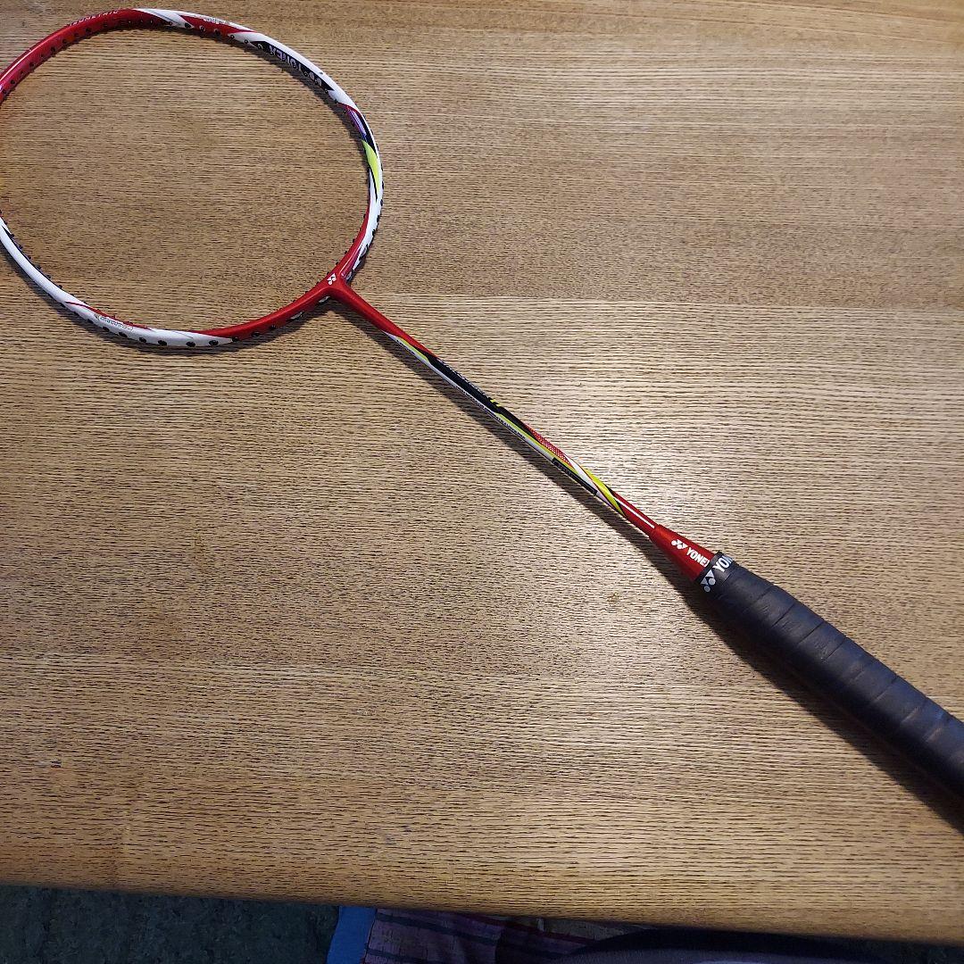 値下げ　YONEX ArcSaber 11 バドミントンラケット