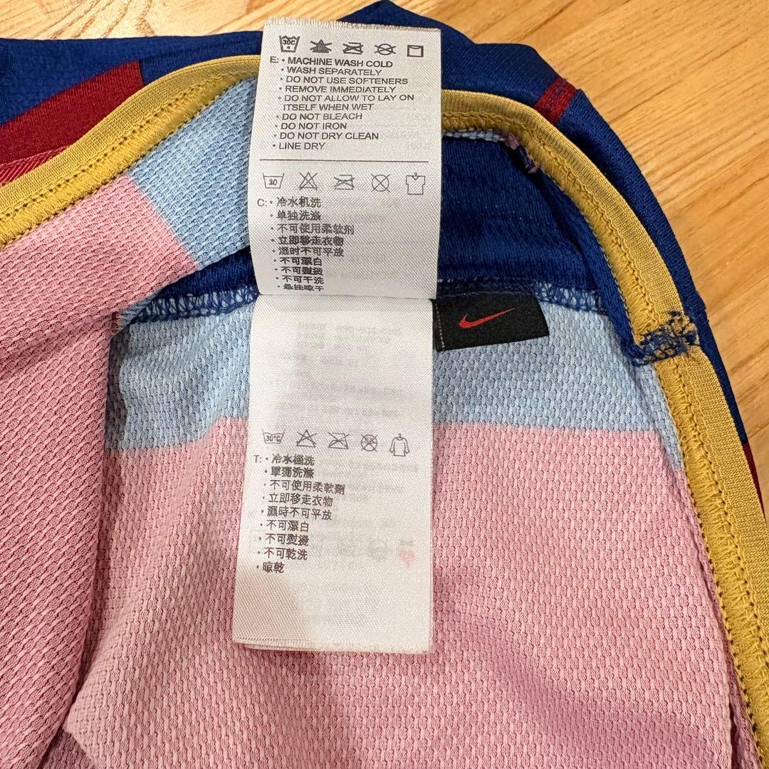 FC Barcelona Nike ユニフォーム 赤青