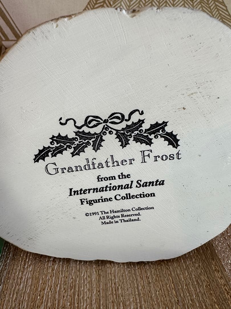 ハミルトンコレクション　陶器製サンタクロース