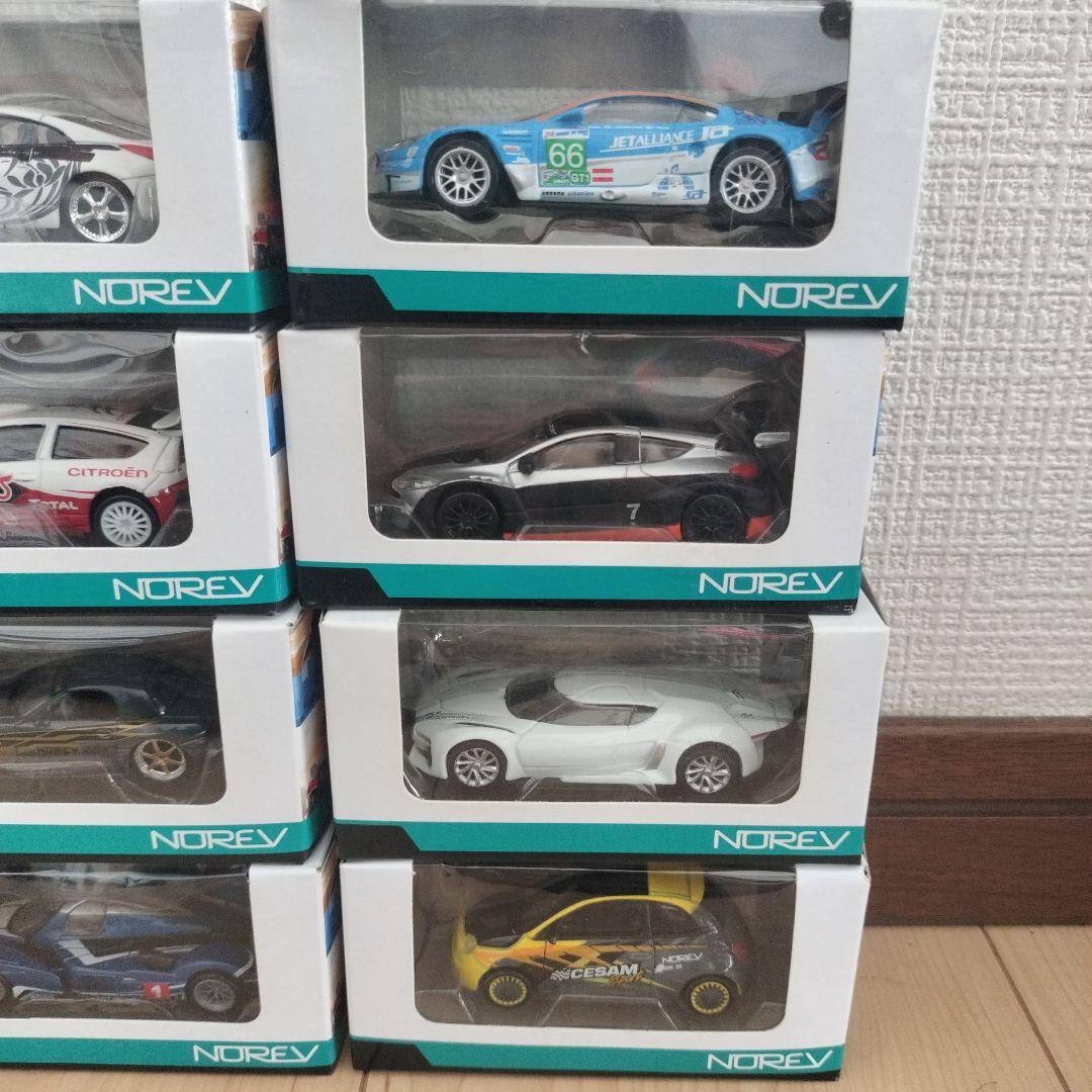 NOREVのミニカー12個セット