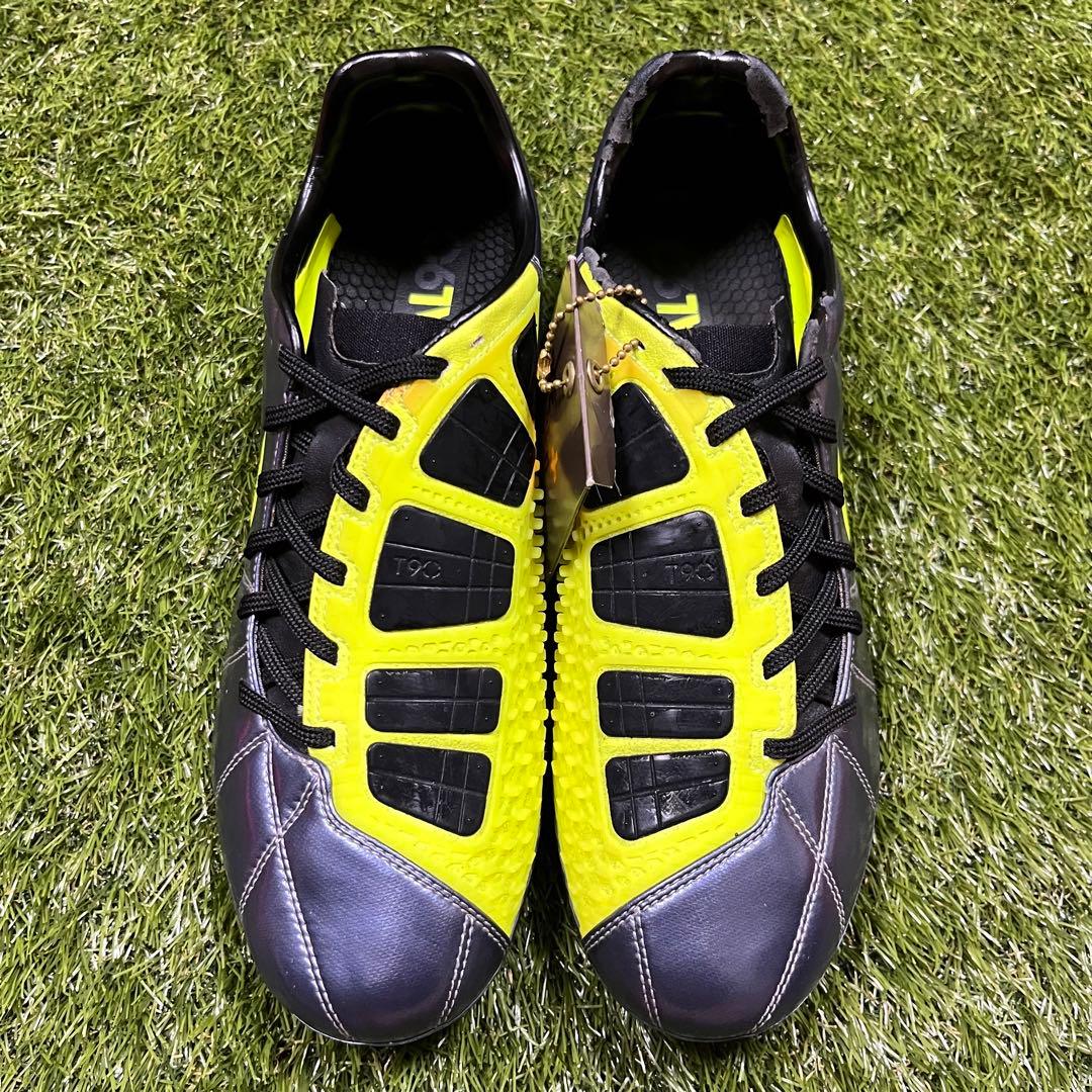 サッカースパイク ナイキ トータル90 レーザー エリート FG T90