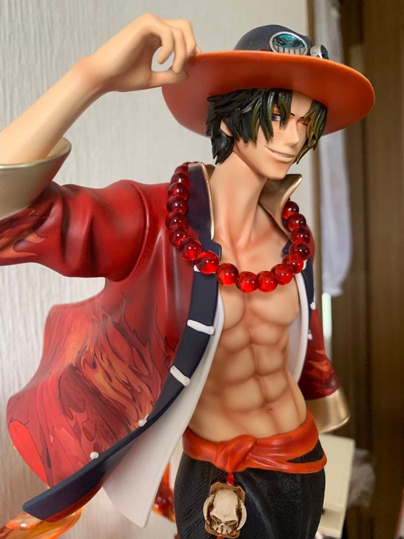 ONEPIECE エース 海外フィギュア