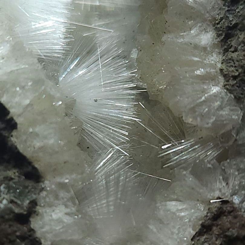 高品質✨メソライト 母岩付き結晶原石