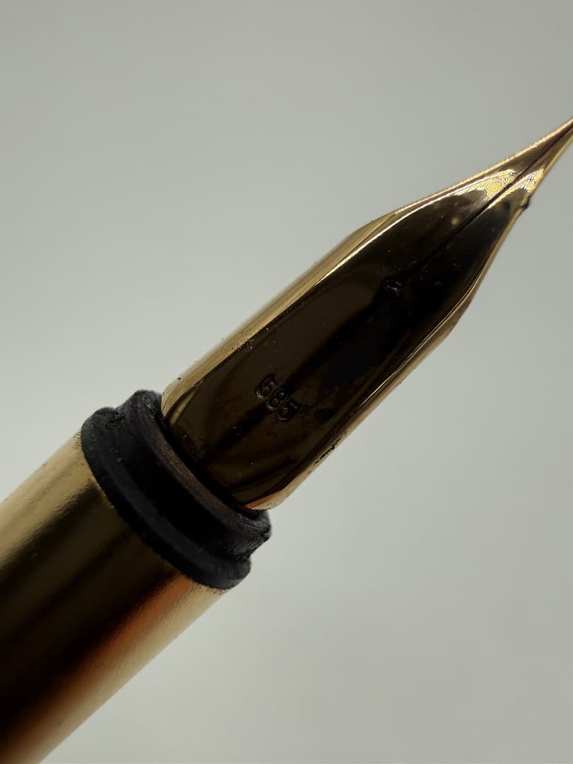 モンブラン　万年筆　585 中古品