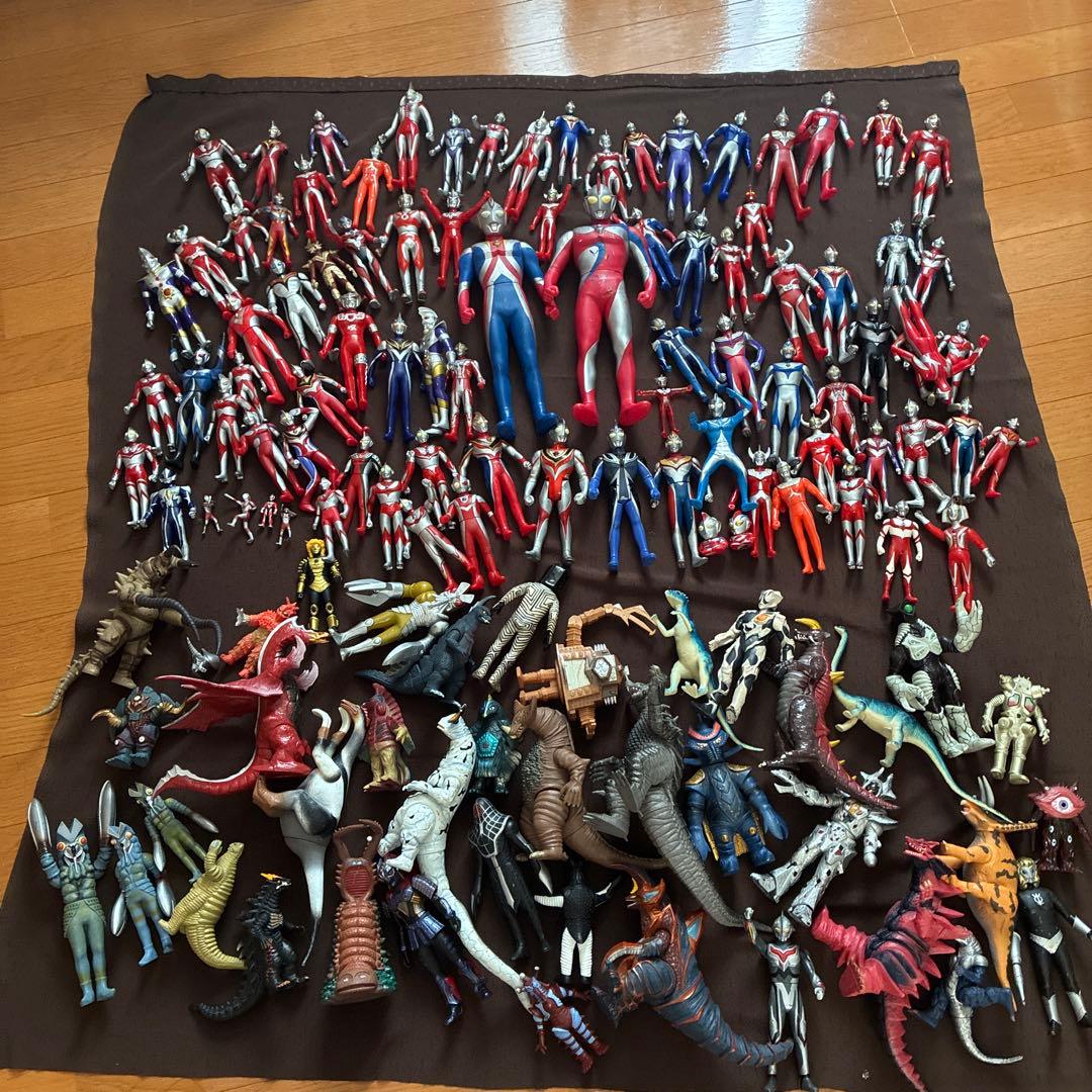 ウルトラマン　怪獣　ソフビ　まとめ売り