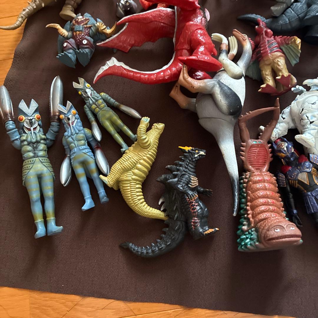 ウルトラマン　怪獣　ソフビ　まとめ売り
