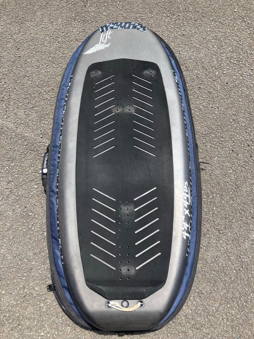 LIFT FOILS リフトフォイル WING 4’4 44L 中古