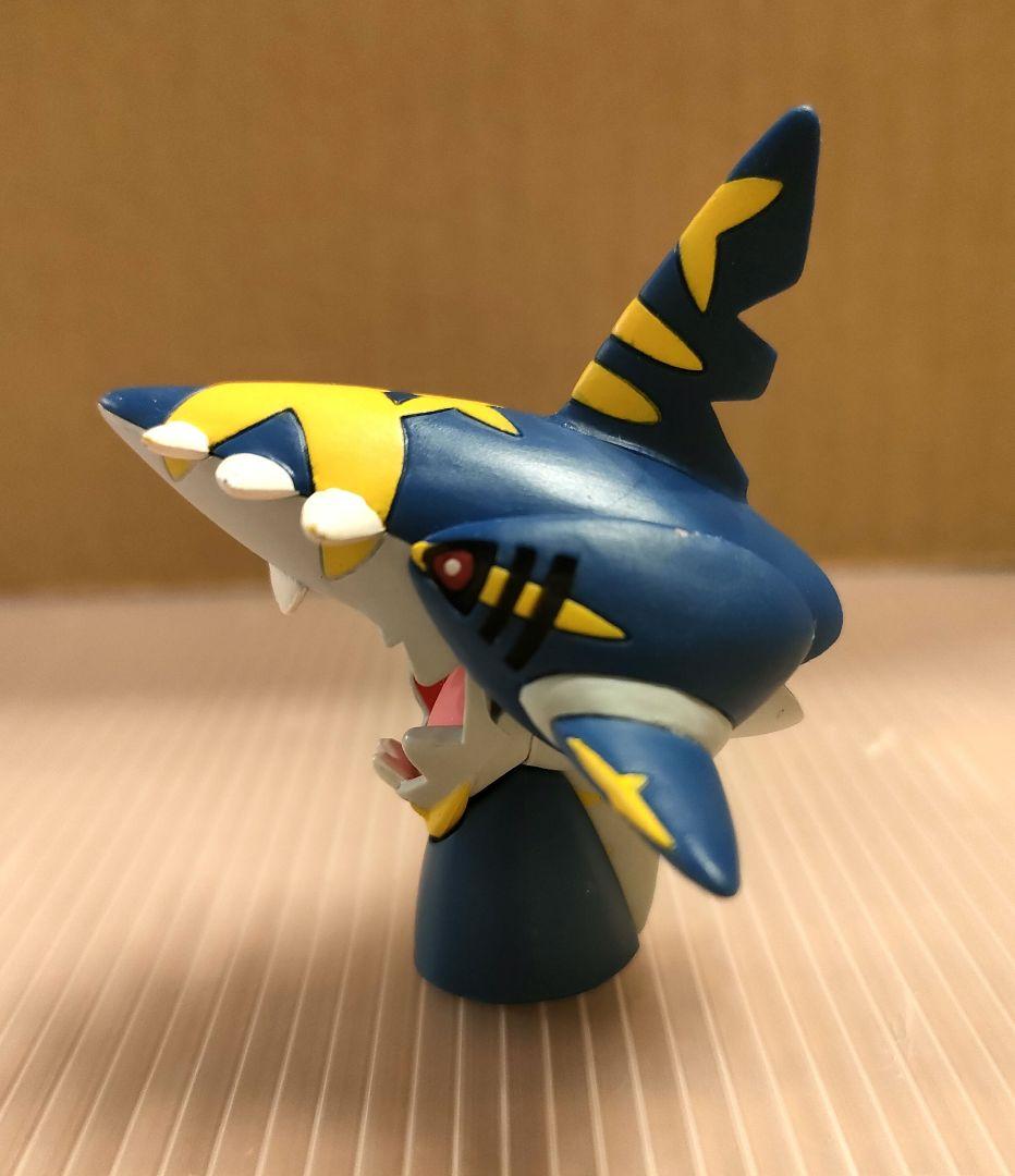 ポケットモンスター　メガサメハダー　台座付き　フィギュア　モンコレ
