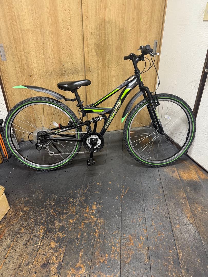 中古車　子供用　Jrマウンテン　SOLUTION　26インチ　18段変速　美品