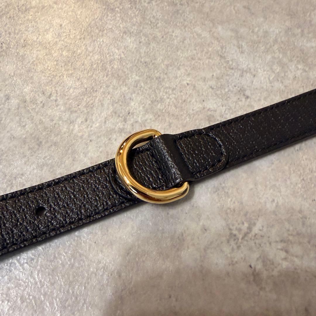 GUCCI ブラックレザー首輪