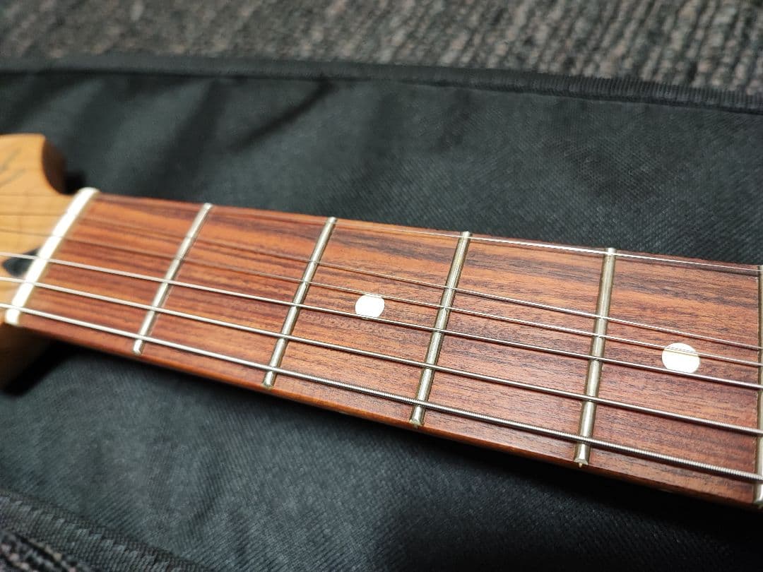 ギター Fender Player Stratocaster Ltd Edition