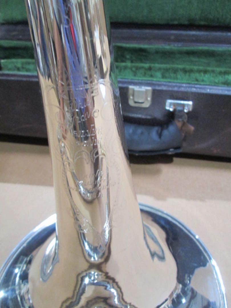 King6B バストロンボーン　シルバーソニック