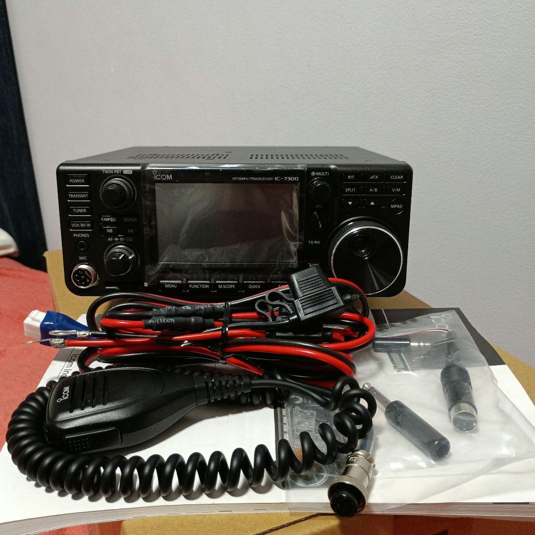 Icom IC-7300 M 50w　アマチュア　無線機