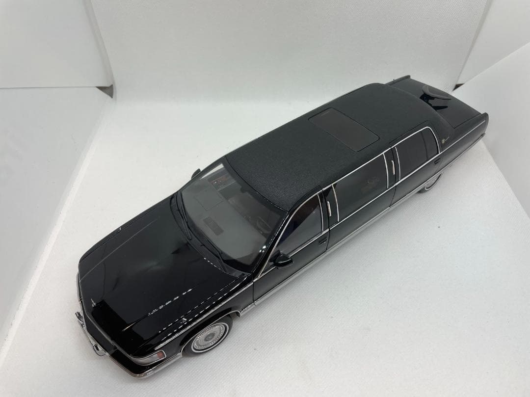 603-021 XIAOGUANG 1/18 キャデラック フリートウッド