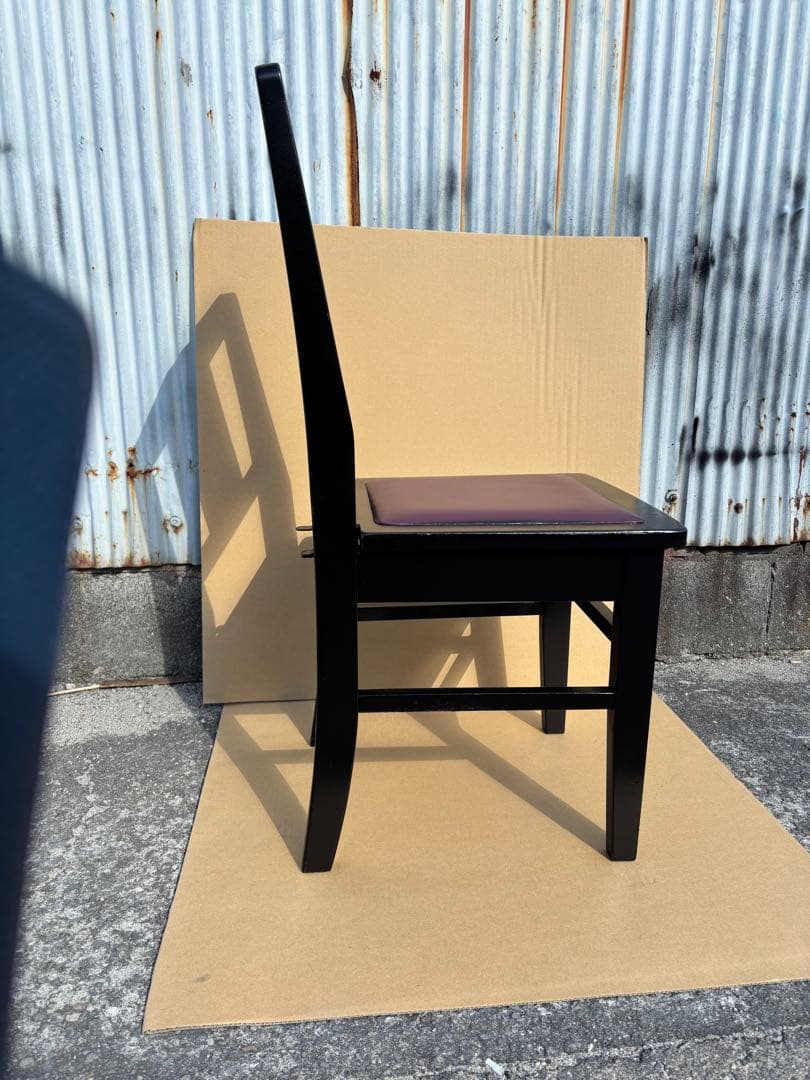 背もたれ付ピアノ椅子　足部フェルト付き　比較的きれい　ワインレッド座面