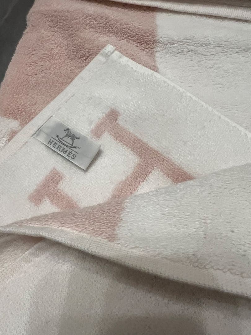エルメス バスタオル アヴァロン ピンク