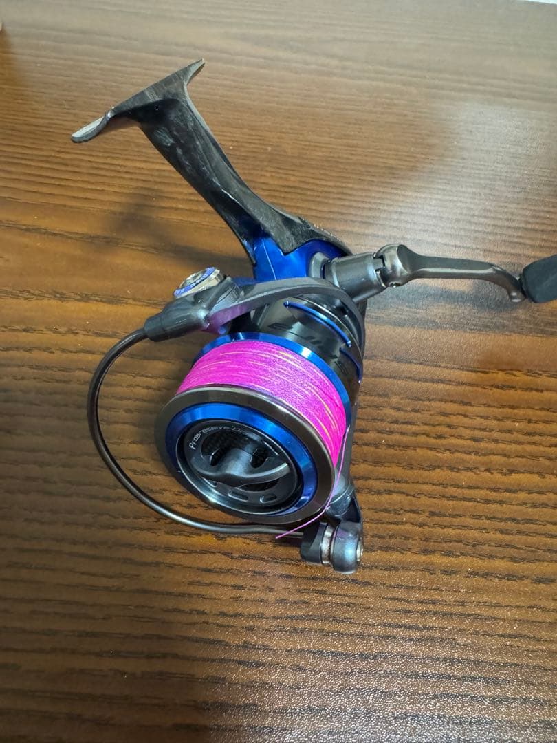 ⭐️新品⭐️ 4000番Okuma Inspira Carbon スピニングリール