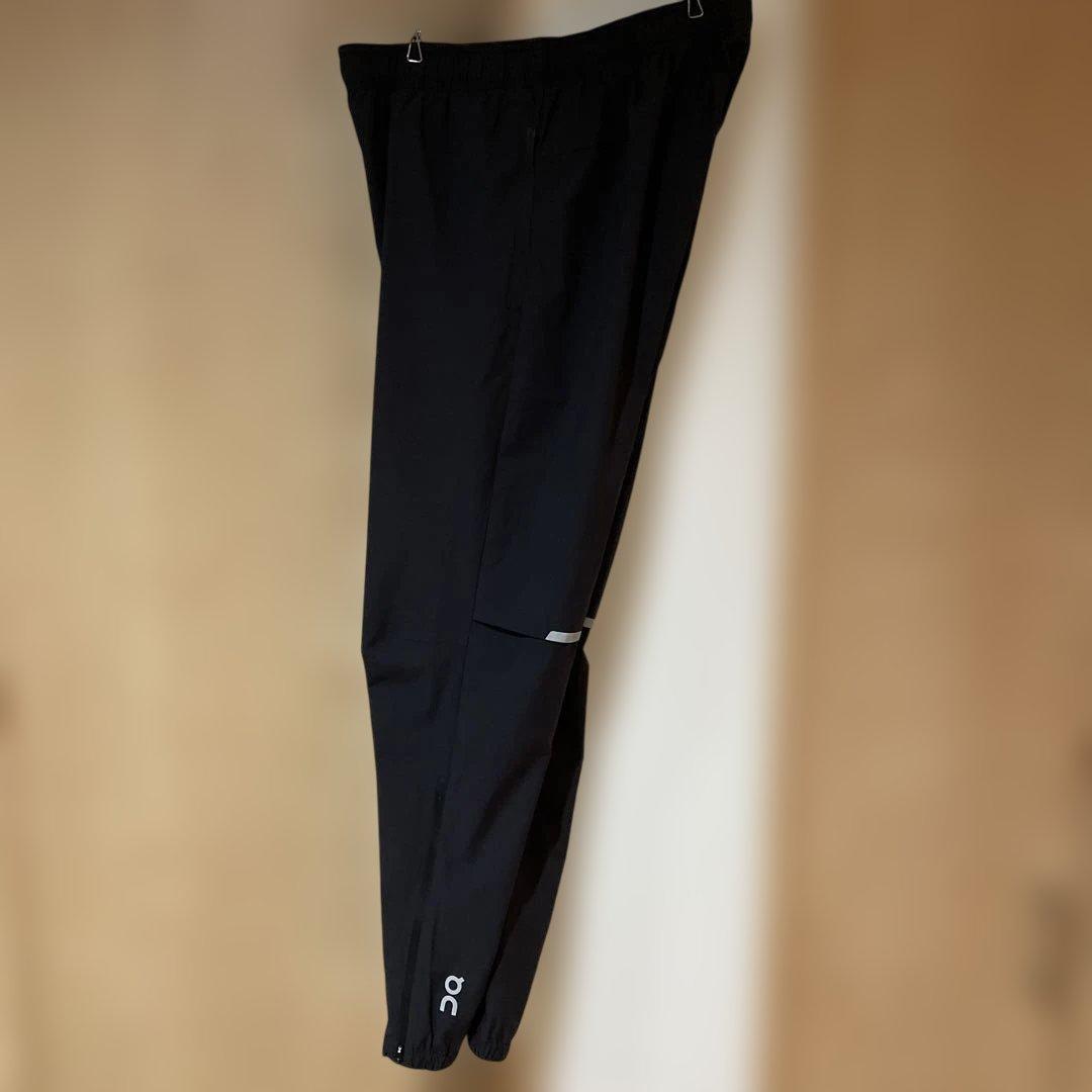 On CORE PANTS ブラック